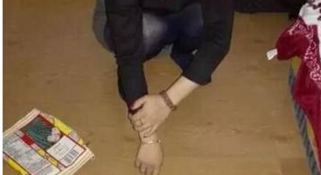 宁德90后妈妈忙于吸毒贩毒 1岁多孩子饿到吃纸张