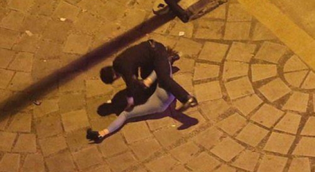男子掐死女大学生辱尸泄愤:网店遭差评心情不好
