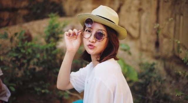 许婧个人资料及近况曝光 陈赫当爸前妻许婧微博沦陷