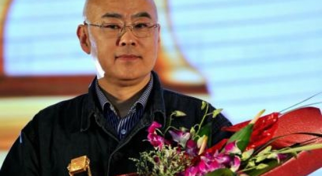 郑渊洁买10套房存放读者信 揭秘郑渊洁个人资料