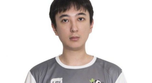 王思聪首发AD对阵VG,自称昨晚睡不着,网友:666666