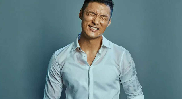 余文乐为保护儿子急删照片 还有这些明星不愿儿女曝光