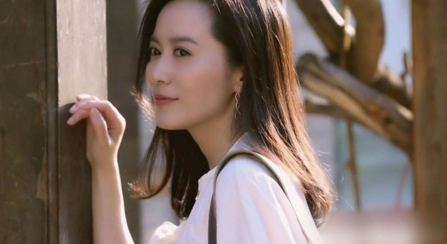 俞飞鸿为什么不结婚 47岁的俞飞鸿单身原因大揭秘