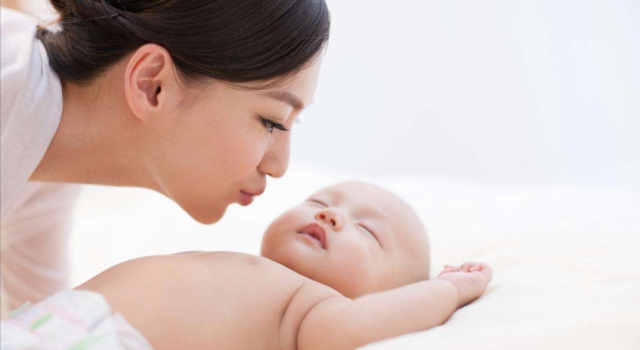 建议无条件为非婚生育孩子上户口 每个孩子都应生而平等