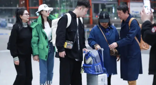 杜海涛沈梦辰巴出国拍婚纱照 海涛计划今年结婚?