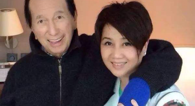 何猷君爸爸赌王四个老婆,赌王四姨太梁安琪最得宠?