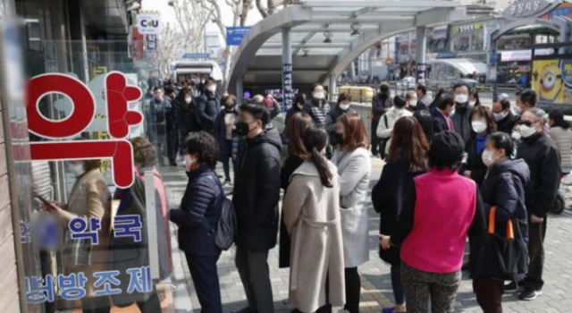韩国对进口口罩实施零关税 网友:问题是谁给你进口啊