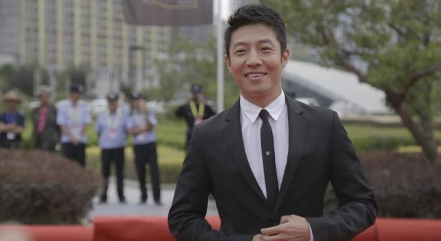 撒贝宁和妻子李白婚前的三段感情,章子怡名气最大,涂经纬最遗憾