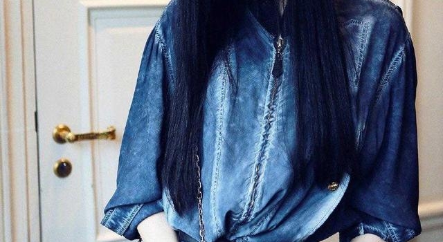 范冰冰很有“国际范”,身穿牛仔look套装搭配浓妆,秒变女神