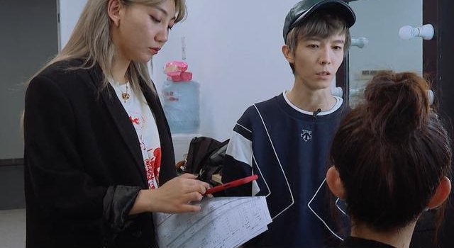 高级感吹了八百年,审美还是这么肤浅...