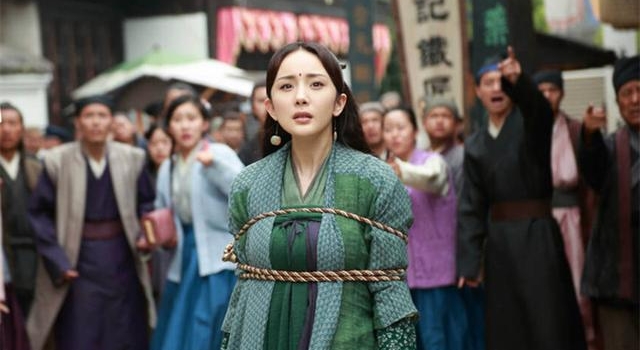 素素变回白浅后,为何不直接找素锦算账,而是喝下忘情水?