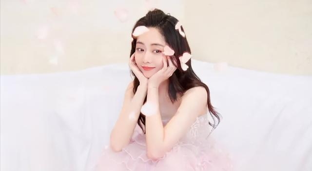 小八卦,谭松韵,马天宇,刘亦菲,林更新