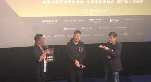 陈建斌携新片亮相,周迅窦靖童演母女惊艳观众|红星看金鸡③