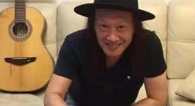 台湾著名音乐人吕晓栋,给好友高以翔扫墓时猝死,疑似突发心脏病
