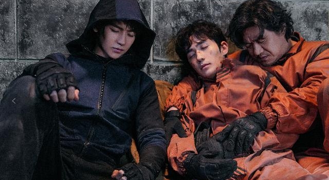 脚踏两只船!黄俊捷骗走19岁女孩第一次,于正:捶死渣男