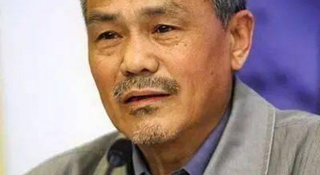 85岁国家一级演员李万年逝世,曾主演《一代廉吏于成龙》