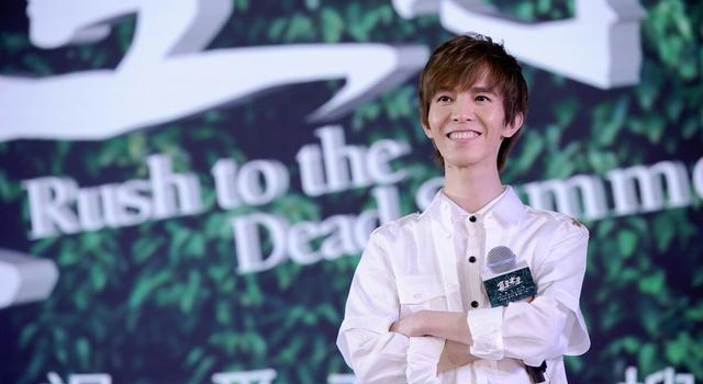郭敬明深夜为抄袭道歉!将赔偿相关版税收益