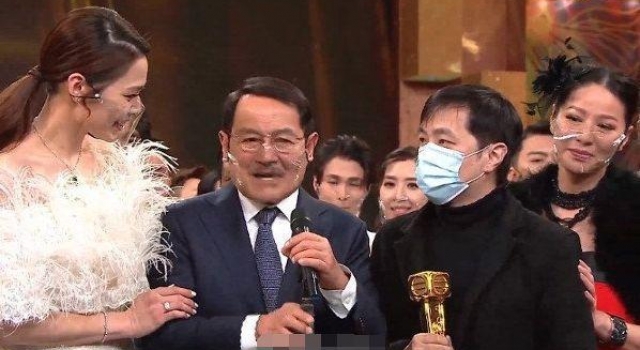 刘丹谈7岁小糯米近况,闭口不提杨幂,杨幂已近一年没看望女儿?