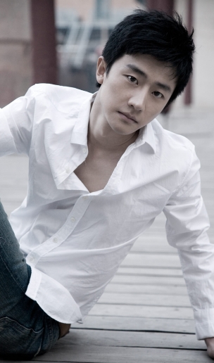 魏丑夫是芈月的男宠