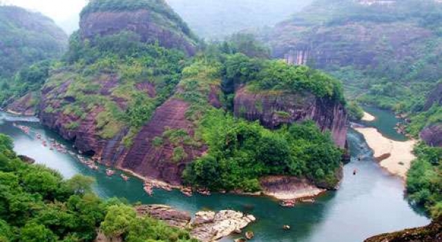 千古之谜——葬在武夷山峭壁上的悬棺