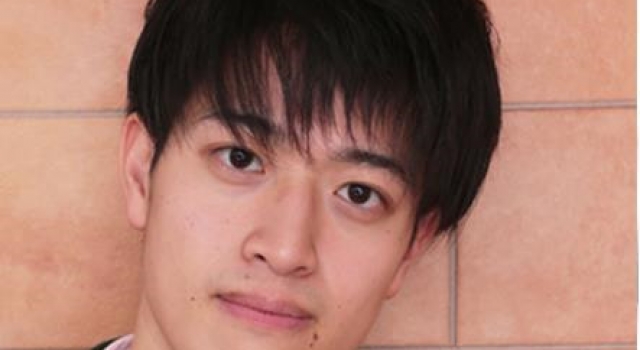 最新日韩男士斜刘海 潮范十足魅力不减