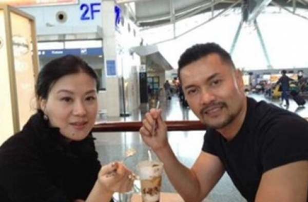 吕良伟老婆是什么人呢?为什么说资产上亿的吕良伟是吃软饭?