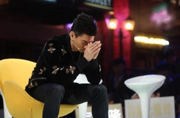 吴奇隆突发病坚持录制 粉丝们好心疼