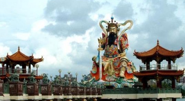 台湾旅游遇冷经济大受影响 台独思想都忍不住低头了