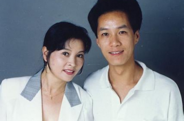 冯远征老婆是梁丹妮 梁丹妮个人资料及其私照曝光