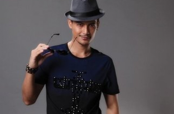 潮流前线 黑皮肤男士时尚搭配