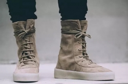һƬֵĸYeezy Season 2 Boot