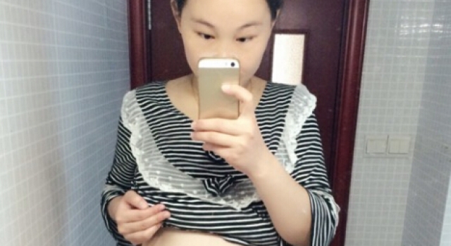 海南少女当妈妈成习俗：14岁当妈 30岁成奶奶外婆