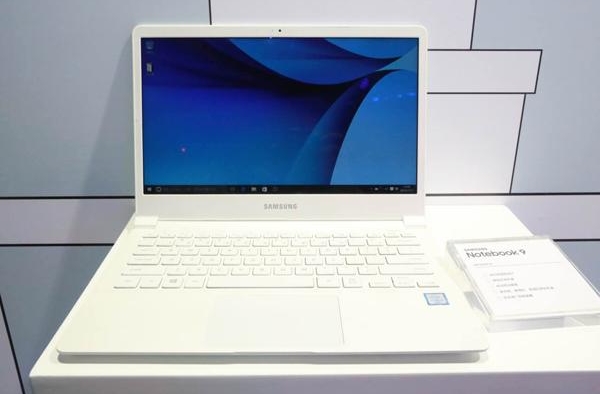 国行三星TabPro S在京首发 搭载Windows 10系统