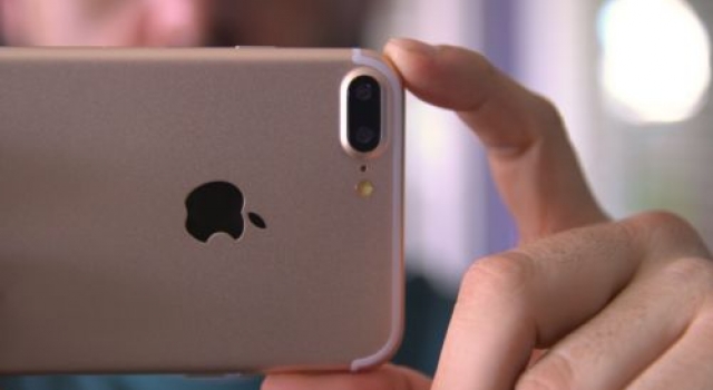 苹果iphone7谍照曝光 摄像头看真的很显眼