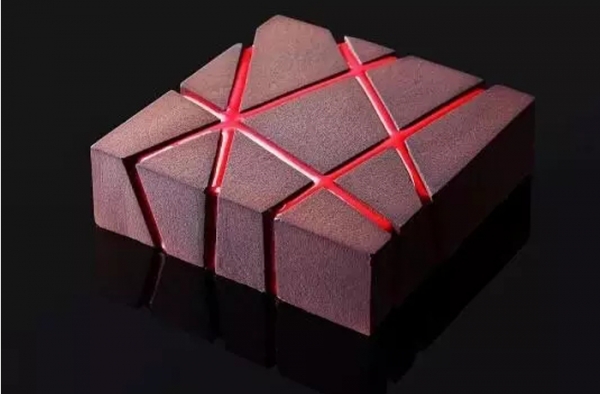 脑洞大开：建筑设计与糕点烘焙的无缝结合