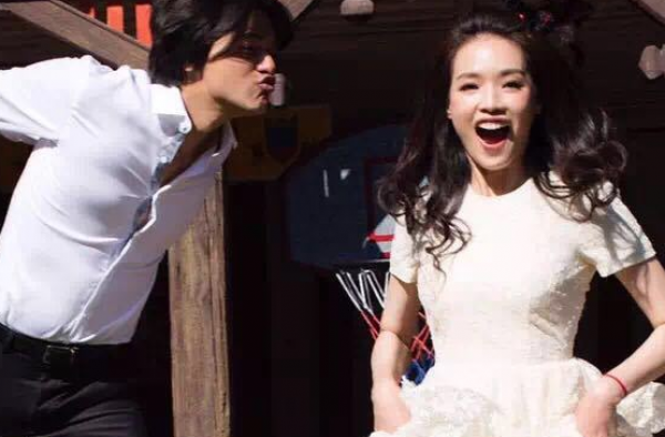 舒淇冯德伦婚房曝光 豪宅中的战斗机与罗志祥做邻居
