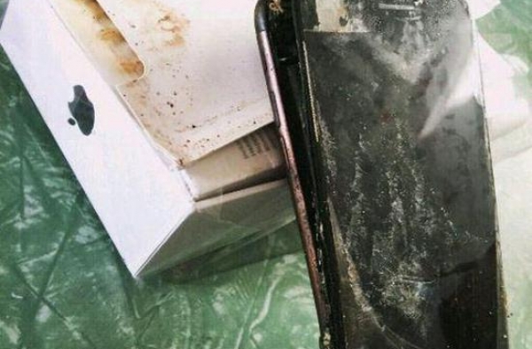 好"机"友一辈子!国行三星Note7六炸后 iPhone 7爆炸