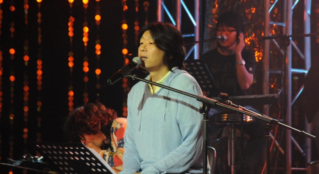 追忆青春不散场 老狼深圳演唱会即将开启预售