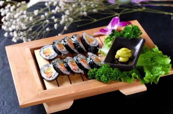 韩式紫菜包饭的做法 爱上韩剧中的诱人美食