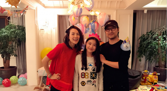 汪峰章子怡为大女儿庆生 葛荟婕隔空送祝福太和谐