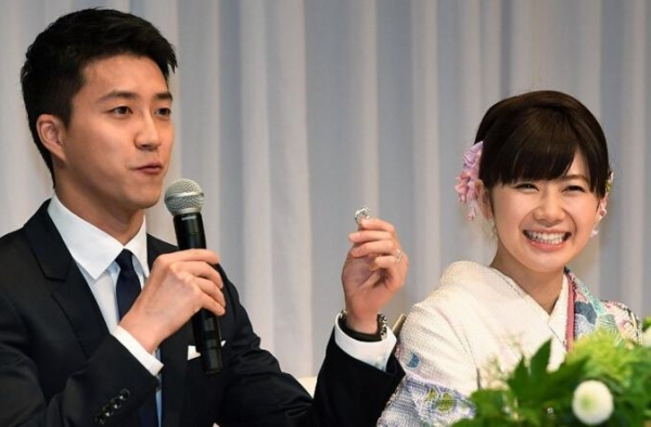 福原爱携江宏杰登日综 恩爱秀不停闪瞎观众