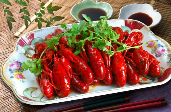 贵州的美食之旅 带你一起去吃香的喝辣的