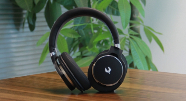魔磁M550耳机评测 带你感受双振膜金嗓音效果试听
