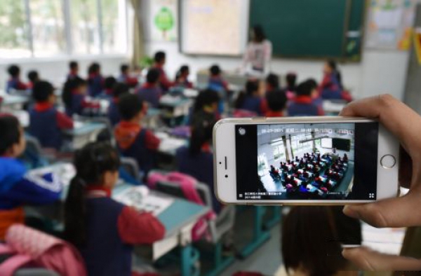 教室监控被直播 学生的隐私要如何保障？