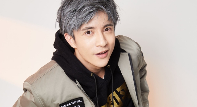 薛之谦新歌《高尚》上线 歌词阴郁得难以想象