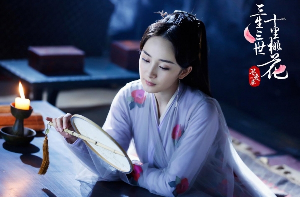 杨幂回应“杨幂之后再无白浅” 称这件事与自己无关