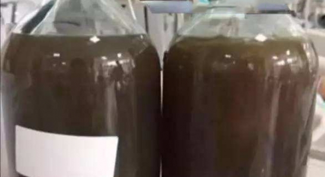 吃快餐抽两瓶黑血 这样的快餐你还敢吃吗？
