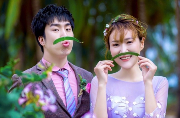 LOL主播骚男结婚深情表白 骚男的老婆七七是谁
