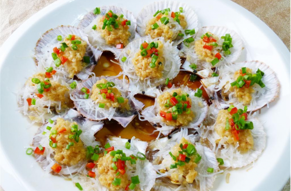 又见天价菜？8只扇贝卖1048元 店家：都是明码标价