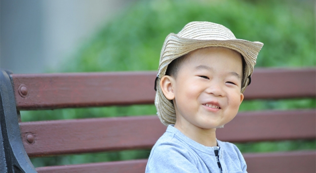 “小戏骨”王天泽幼时可爱写真 这个弟弟真的好萌
